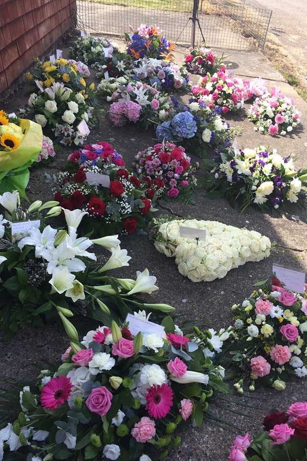 Funeral Flowers condolence flowers Coffin Flowers